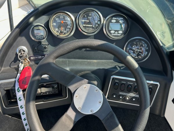 Pre-Owned 1998 MB Sports 210 Boss for sale